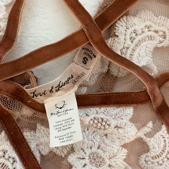 Darla Bodysuit - Picture 8 of 8